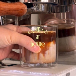 ☕️🍁🤎✨
아직은 아이스가 좋아요 
🏷️ 홈카페 제품 정보
- 브레빌 876
- 로컬커피로스터스 시그니처D 원두
- 빈플랜트 바텀리스 포터필터 54mm
- 빈플랜트 아크릴 템퍼 거치대
- 빈플랜트 실버 레벨링툴
- 빈플랜트 듀얼 스프링 템퍼
- 빈플랜트 가변형 프로 침칠봉
- 빈플랜트 브레빌 도징링
- 빌라드까사 메탈 컵보드 S
.
.
#홈카페 #홈바리스타 #홈스타일링 
#브레빌 #반자동커피머신 #브레빌876 
#콘수프기록집 #오늘의우리집
