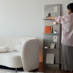 #콘수프기록집 #선반인테리어 
취향에 따라 바꾸는 재미 
쓱 옮기는 재미 쏠쏠해🧡
• 파사드 쉘프 스몰_스테인리스 스틸
#제공 #레어로우 #rareraw #파사드쉘프 #FACADESHELF #레어로우앰버서더 #선반 #철제선반 #메모보드 #북선반 #선반인테리어 #쇠테리어 #오브제 #LP #홈스타그램 #홈스타일링