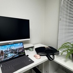 잔잔한 밤, 좋아하는 공간에서 보내는 시간💻🌙

#예쁜템최고야 #콘수프기록집 #컴퓨터책상 #컴퓨터방 #컴퓨터방인테리어 #컴퓨터방꾸미기 