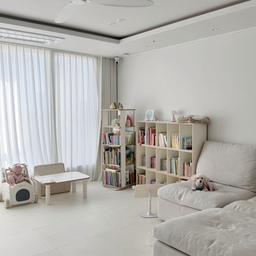 아기 책과 책상으로 거실 꾸미기
#아기독서대 #아기책상 #아기의자 #아기소파 #아기책장 #아기책장추천 #리바트 #리바트꼼므 #리바트꼼므책장 #회전책장 #시즈시즈 #시즈시즈회전책장 #회전책장 #아기책장 #아기책상추천 #거실서재화 #거실꾸미기 #아기가있는집 #아기가있는집거실 #아기가사는집거실 #아기가사는집 