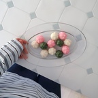 꿀 송편 그렇게 좋아하는 편은 아닌데
사실 사진 찍으려고 한번 사 봤습니당ㅎㅎ


#그릇 #접시 #듀라렉스 #송편 #테이블 #타일 #주방타일 #홈카페 #주방인테리어 #주방용품 #맞팔 #선팔 #소통 #맞팔환영 #콘수프기록집 