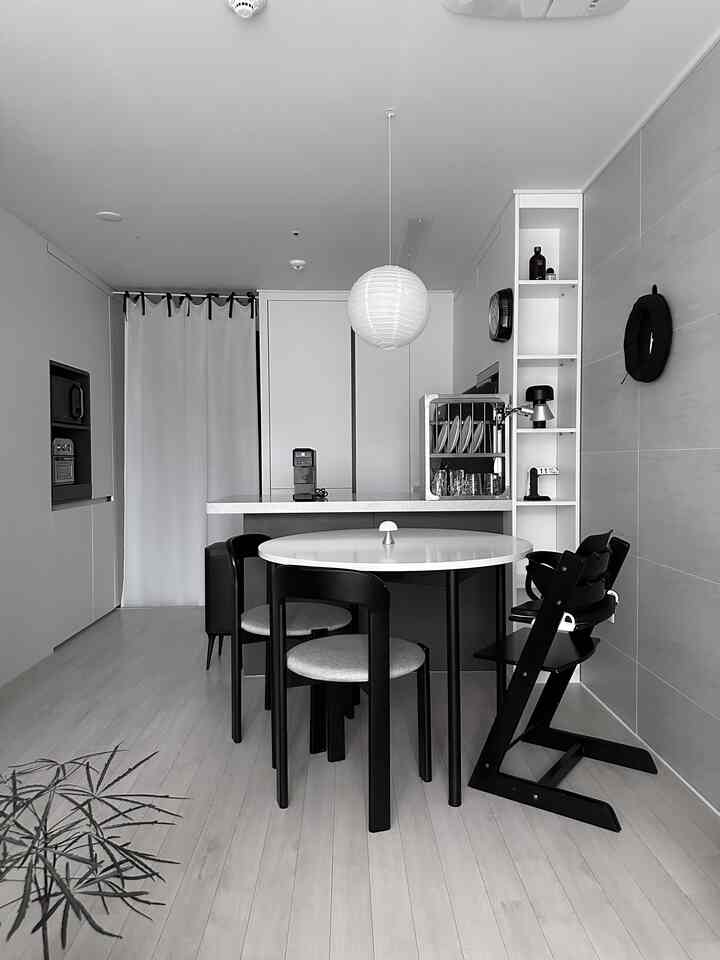 🇰🇷 1LDK｜33㎡・子育て家庭でもすっきり！洗練モノクロ空間