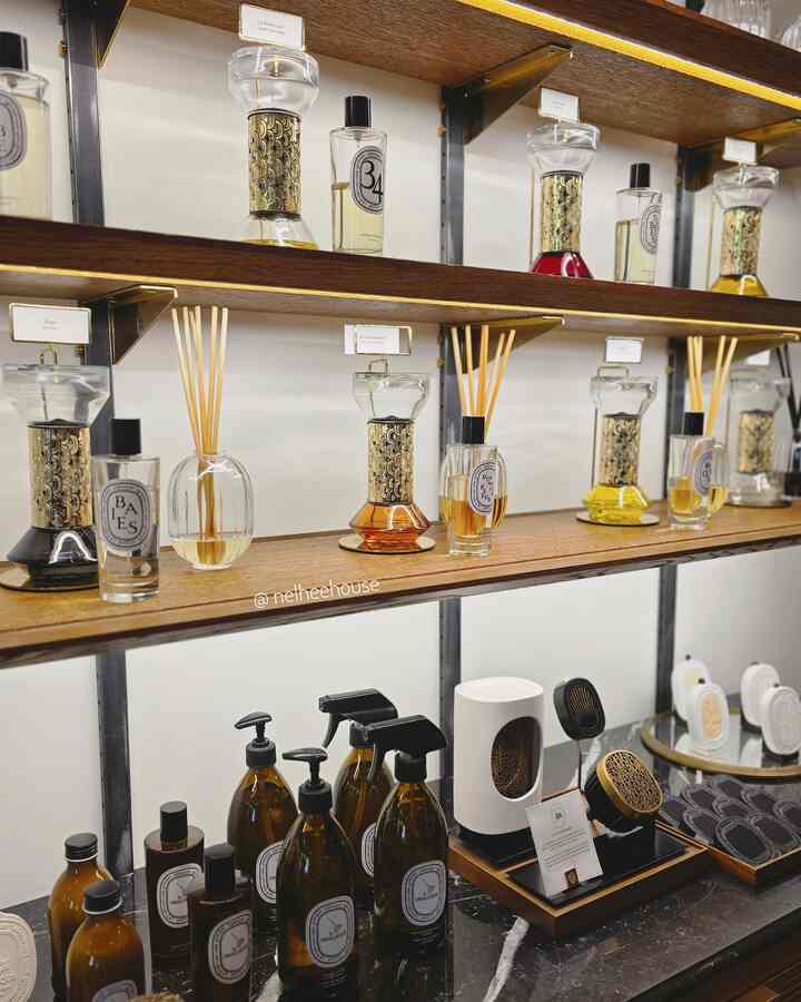 Tagged posts featuring Hourglass Diffuser (8 options) 2