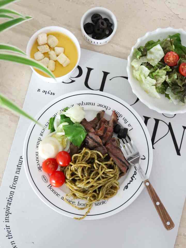 最近、かぼちゃのスープはとてもおいしいです🍲

＃オーホームストア＃コンスープ記録＃パスタ＃パスタプレート＃ボウル
＃デザートプレート＃レタリングプレート＃かわいいプレート＃プレーティング＃カトリー
＃クロウキャニオン＃ホームブランチ＃キッチンテム＃キッチンクロス＃テーブルマット 
＃サラダボール＃一人でもよく食べる＃ダイエット＃ソースボール＃ 