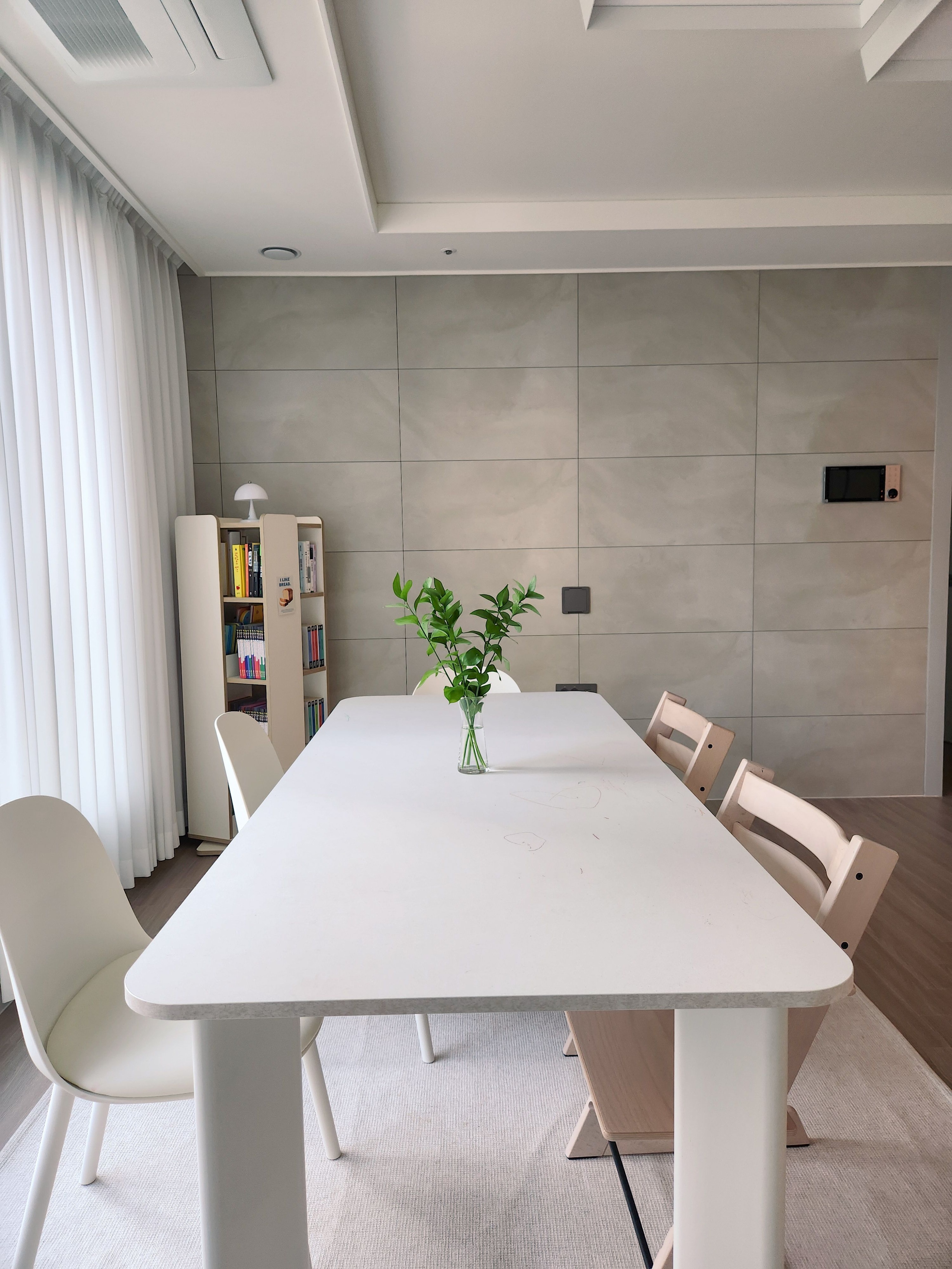 Stone Rectangular Dining Table user photo