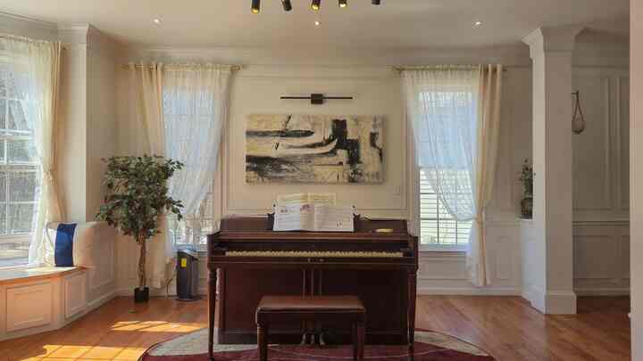 #sittingroom #pianoroom #livingroominterior #cozy 