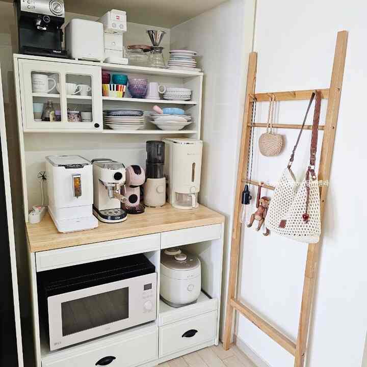 RENE LADDER ハンガーラック［2色］を使ったコーディネート 3