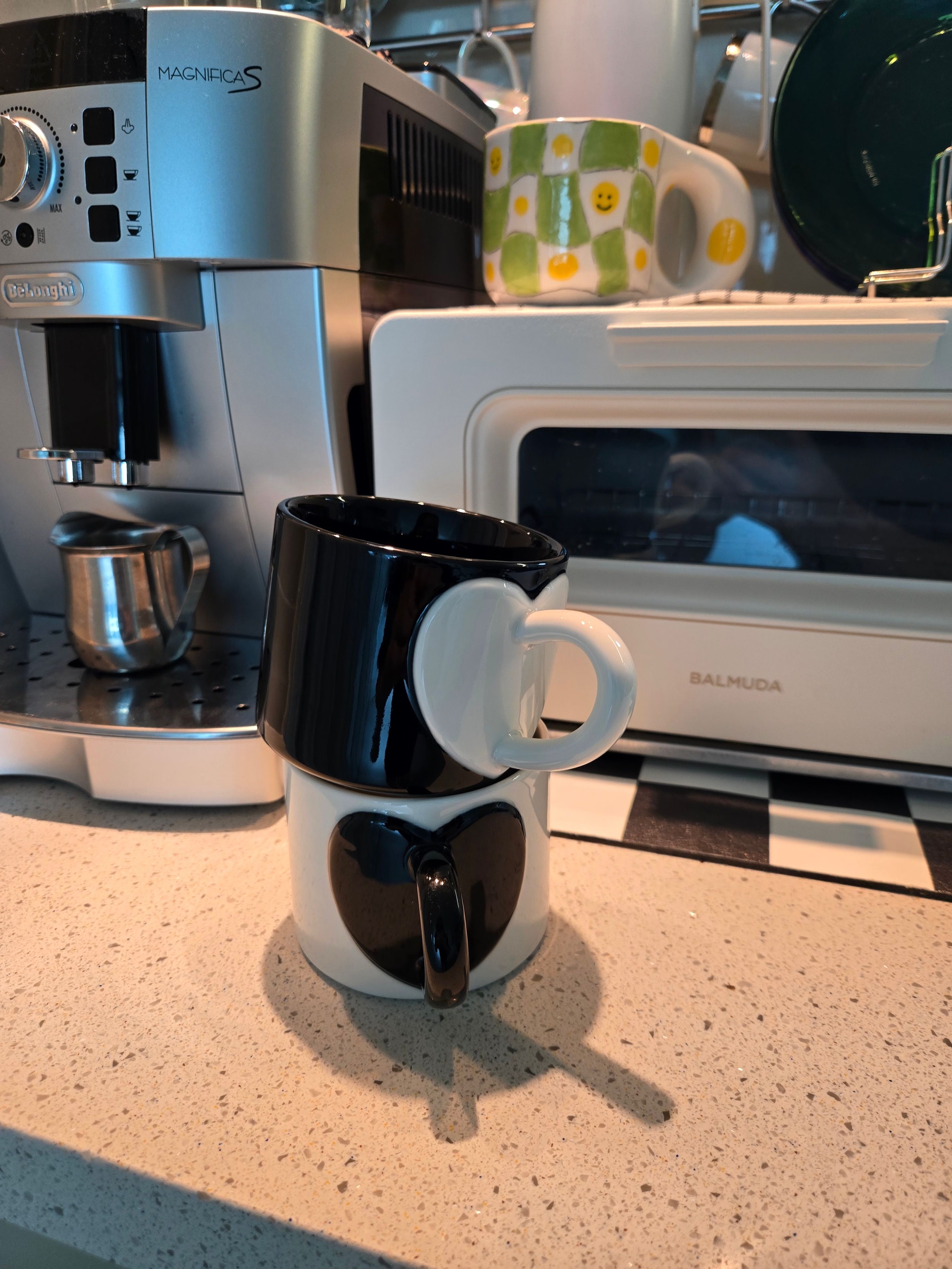 Heart Signal Hug Ceramic Mug (Set of 2) user photo