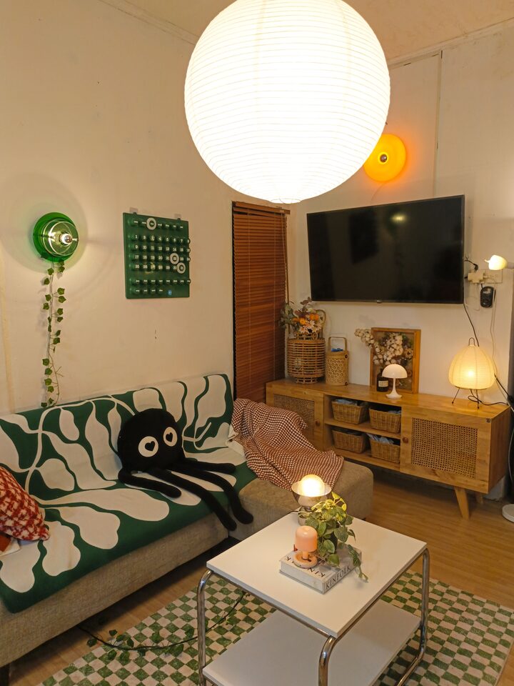 short form carousel card thumbnail