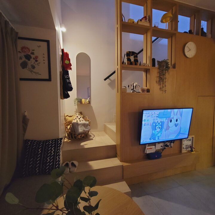 short form carousel card thumbnail