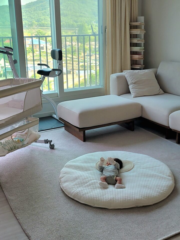 short form carousel card thumbnail