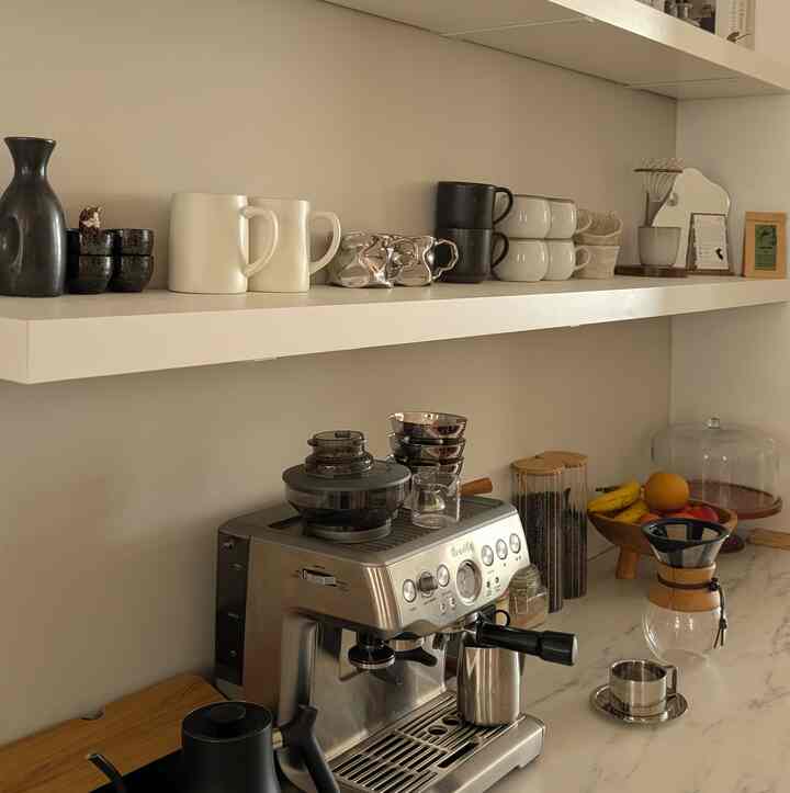 in love with blending natural and organic stoneware with chrome stainless steel 🪨☕ #coffee #organic #chrome #steel #stone