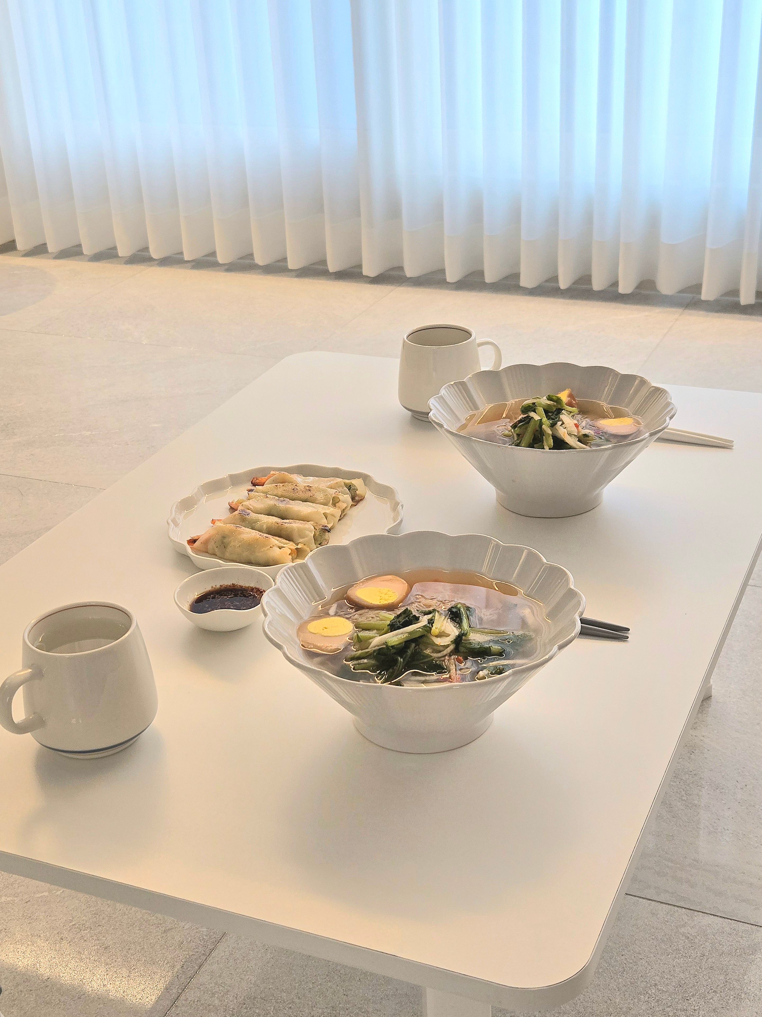 SSUEIM CLASSIC LACE 食器 4人 25点セット ホワイト 陶磁器