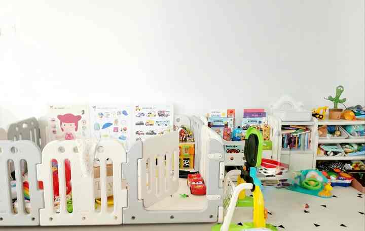 Day and night of the toddler zone 🌙🌅✨️⚽️🏀

This is the toddler zone — messy, chaotic, full of toys and joy. 🎲🧸

He loves “organizing” in his own way… which basically means pulling everything out, everywhere, all at once. 😂

I clean it up every night, knowing tomorrow he’ll happily undo it all again. It’s our little routine — he un-clutters, I re-clutter. And honestly, I wouldn’t have it any other way. 💛

#dayvsnight #ToddlerLife #PlayroomChaos #ToyTornado #MomRoutine #MessyAndHappy #EverydayMoments #RealLifeMagic