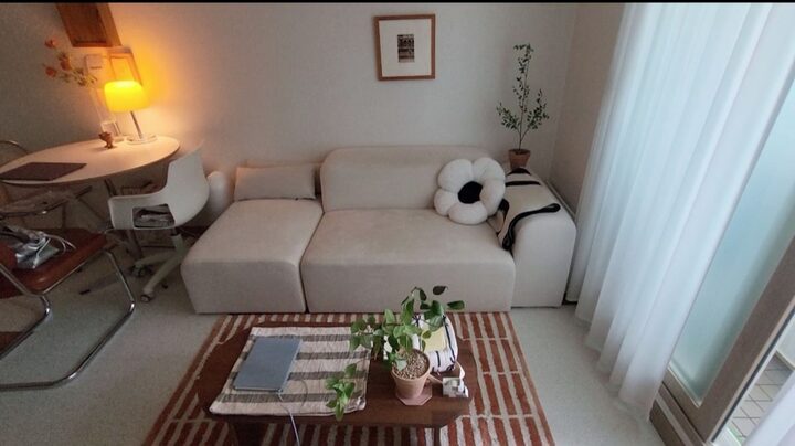 short form carousel card thumbnail