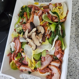 역시 비주얼은 항상 폭망이네요..
그래도 맛은 굿굿굿 보장합니다!!
갑자기 손님이 오서서 급하게 만들었습니다~~
훈제오리에 청경채, 알배기배추, 표고
겹겹이 쌓아서 쪄봤어요
따로 아무간도 안해도 넘 맛있고
건강식에다 만들기도 간편해요!!
칠리소스나 참소스 곁들임 최고입니다
한번 만들어보세요~~
#훈제오리 #야채찜 #건강식
#꿀맛 #오늘의한상 #오늘의저녁 #건강한저녁
#맞팔 #맞팔환영 #맞팔소통
