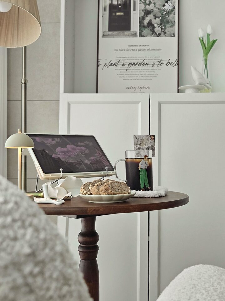 short form carousel card thumbnail