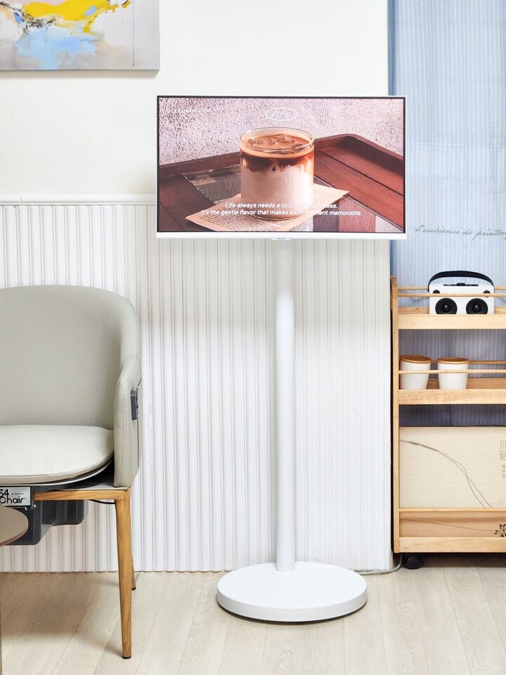 short form carousel card thumbnail