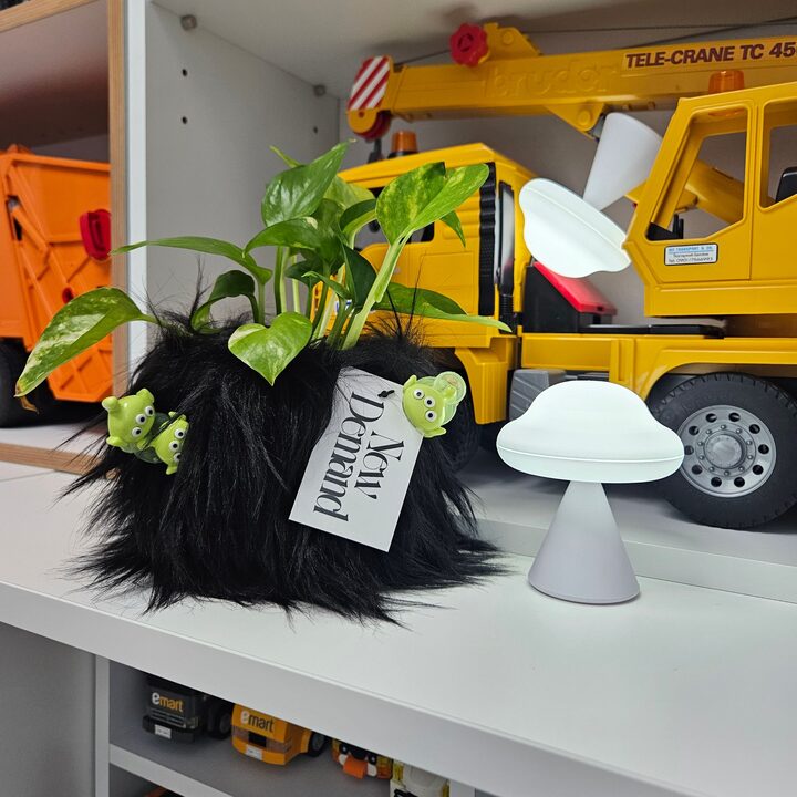 short form carousel card thumbnail