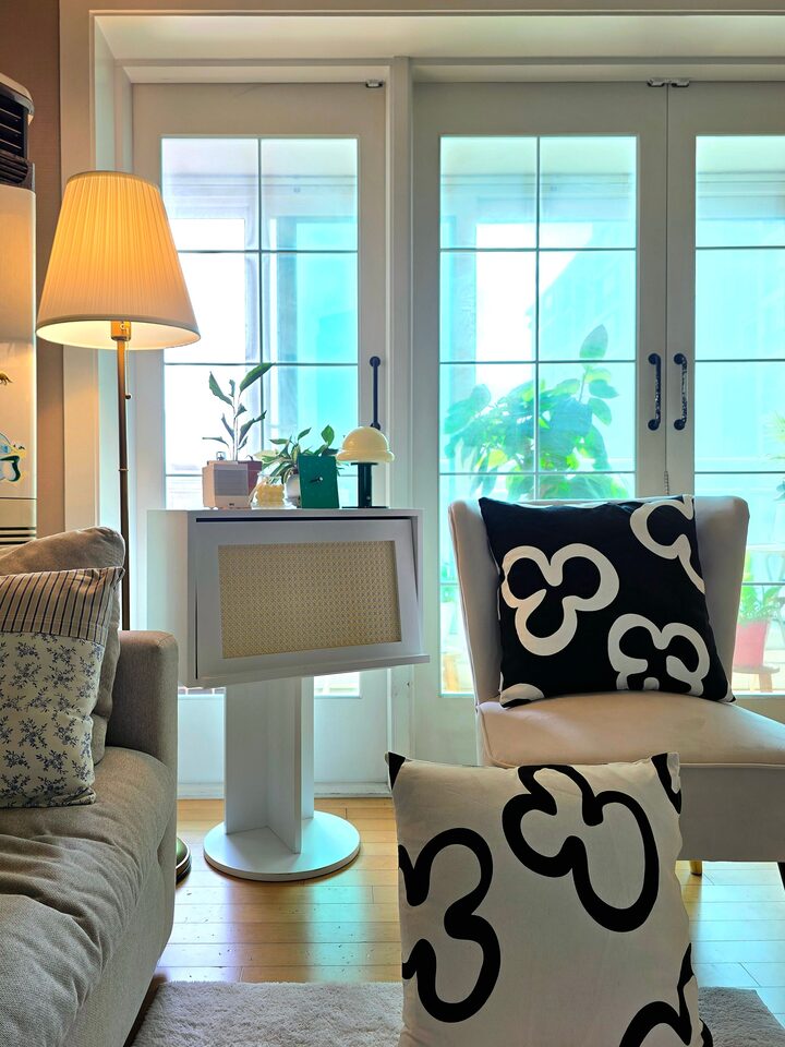 short form carousel card thumbnail