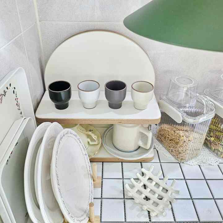 A while ago, I got rid of all my unused soju glasses and bought new ones. The clean design of the ceramic material is really pretty! 

#MyMoneyMyCountry #CornSoupRecord 4
#FollowBack #FollowBack💛💛 #SojuGlass #SojuGlassSet #KitchenUtensils #KitchenEquipment #Kitchen #KitchenDecoration #KitchenInterior #HomeCafe #HomeCafeDecoration #KitchenTile #MosaicTile #Plate #Bowl #Syracuse #LetteringPlate #MultigrainContainer #CerealContainer #Coaster #TeaCotter #ModernHouse #MiniStorageCabinet #SoapSis #KitchenStorage #KitchenOrganization #Mug #CoffeeCup 

