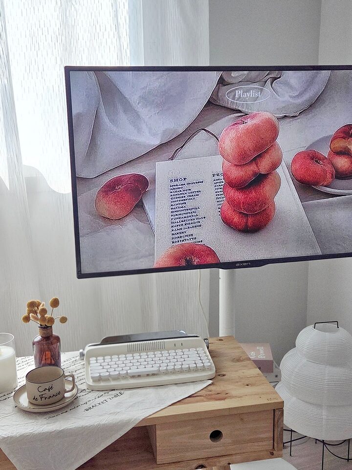 short form carousel card thumbnail