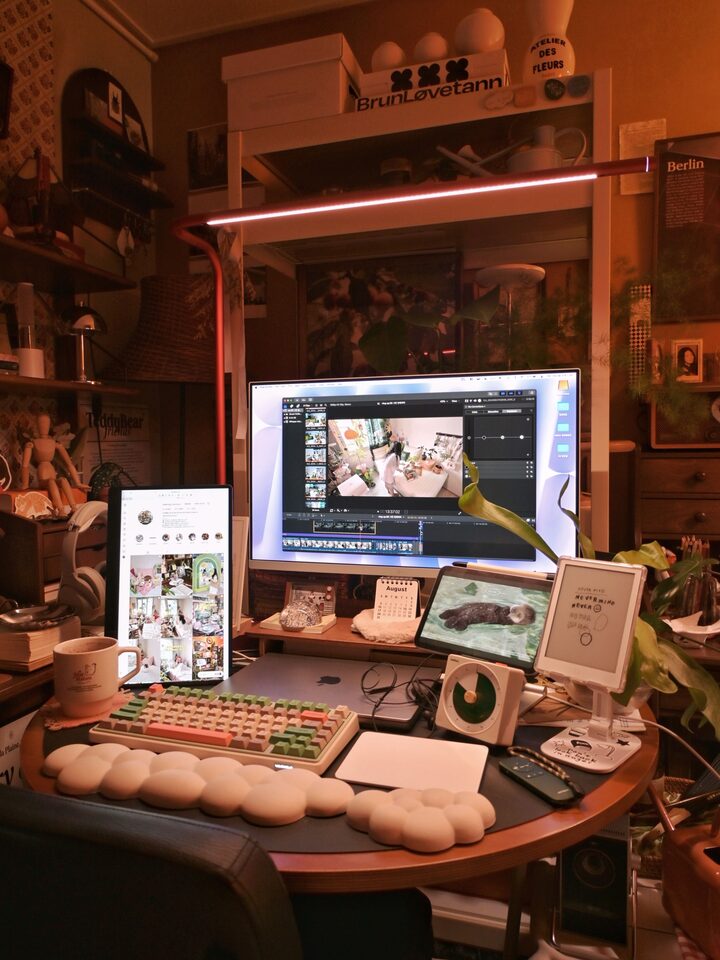 short form carousel card thumbnail