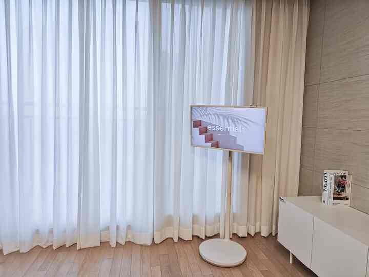 #プレミアムオブジェ 
＃スタンバイミー 
＃デコビューカーテン＃ハンサムオーボエリビングルーム
#ハンセム 
#デコビュー 
#デコビュー 

私の家プレミアムオブジェ
スタンバイミ🎀初創期モデルですが
本当にリビングでもお部屋でも 
どこに置いてもインテリア調和ローながら
活用も高いアイテム 

YouTubeのNetflixを見るのはとても良いです。
キッチンで調理するときは、レシピもすぐに作ります。 
活用度 200% 300% 

#LGスタンバイ
#援助が最高 #デザインも最高 

