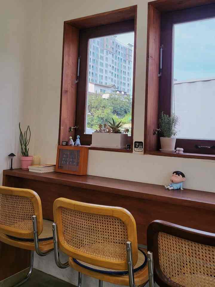  #집꾸미기아이디어 #홈카페 #동네카페 #작은카페 #카페인테리어  #소품인테리어 #감성사진 #감성인테리어 #소소한일상 #작은행복
