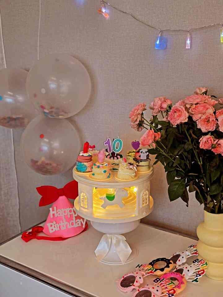 #hbd #생일포토존 
最初の10歳の誕生日💛