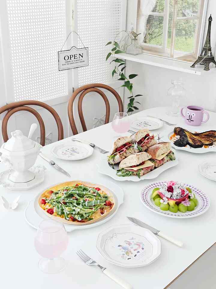 ＃コンスープ記録集＃今日の私たちの家3 🌷
。
残念な週末の終わり、＃ホームストアOPEN！
ヨリヨリヨンボラライトボーダーが魅力的
（超レアテム）フランスのOrchièresプレートと
プリンセスデザインのライヘンバッハコラボ🤍
プレーする楽しい（？）で調理する一人
きれいなボウルに入れると気持ちがいいですよㅎ
。
✔️ナスチリステーキ
✔️ルコラベイコンピザ
✔️バジルペストを添えた
パストラミスラップサンドイッチ 
✔️ドラゴン＆シャインマスキャット
。
今日もよろしくお願いします。
新しい一週間も私たちの頑張ってみましょう✨️
。
。
#甘いダリン #プレーティング #ホームレストラン