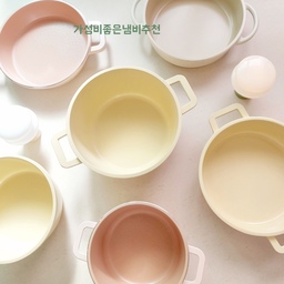 #콘수프기록집
#살림살이
#맞팔
#냄비추천 
#냄비세트 
#주방용품 
#르난세냄비 
#주방정착템 
#주방템 
#트루쿡
#일광전구스노우맨 
#전골냄비 
#편수냄비 
#가성비살림템 
#가성비갑 
#가성비템
#트루쿡냄비 
#원형식탁 
#식탁추천
#원목파티션
#세라믹식탁 
#4인용식탁 
살림살이1
그동안 포인트로 하나씩 사서 셋트가 되버린
가성비  좋은 르난세 냄비와
오감으로 받은 트루쿡 전골냄비
두 제품다 만족도가 높아
앞으로 교체시기가 되면  이  두제품들로만
구입할듯여^^
조만간  트루쿡에서 나온 
사각계란말이팬도 하나 구매할 생각이에요
후라이팬은 지금껏 쓴것중에  트루쿡이 제일  좋은것
같아요 
