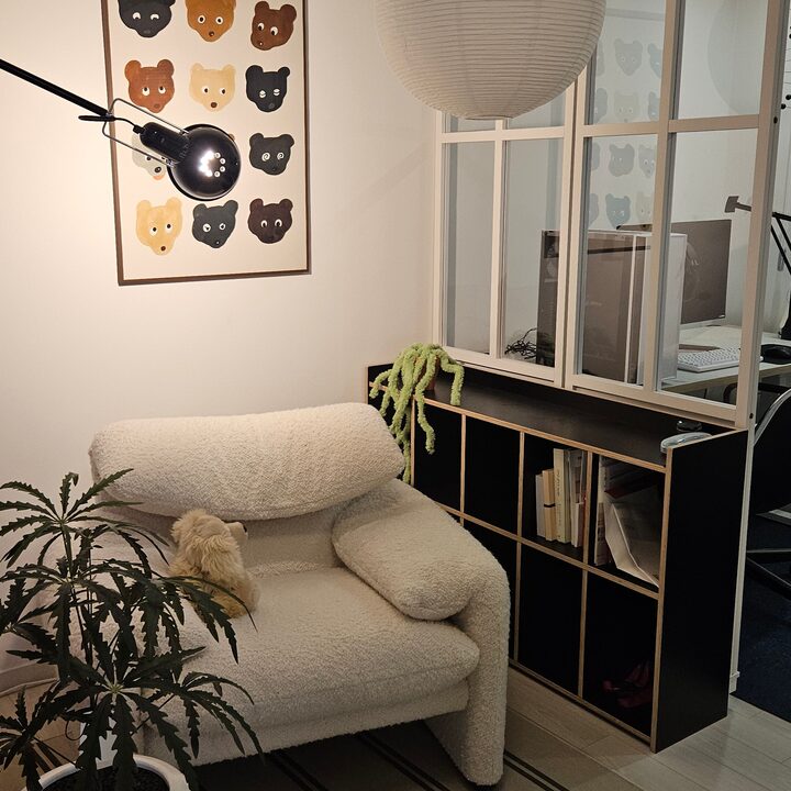 short form carousel card thumbnail