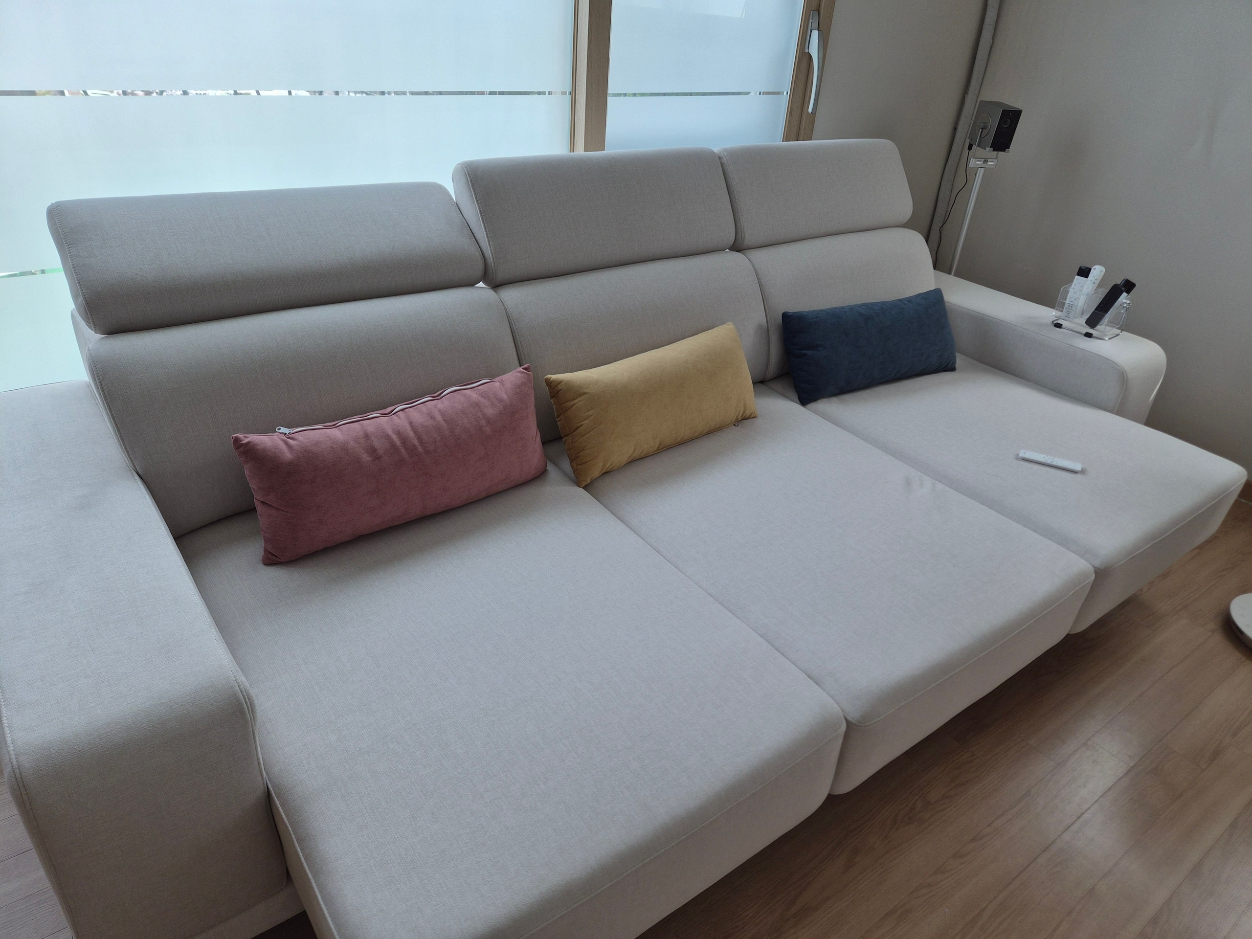 '[단독구성]누보 3세대 리클라이너 슬라이딩 모션 쇼파 메리원단 3인/4인 소파' 제품으로 꾸민 유저들의 스타일링샷 | 오늘의집 ...