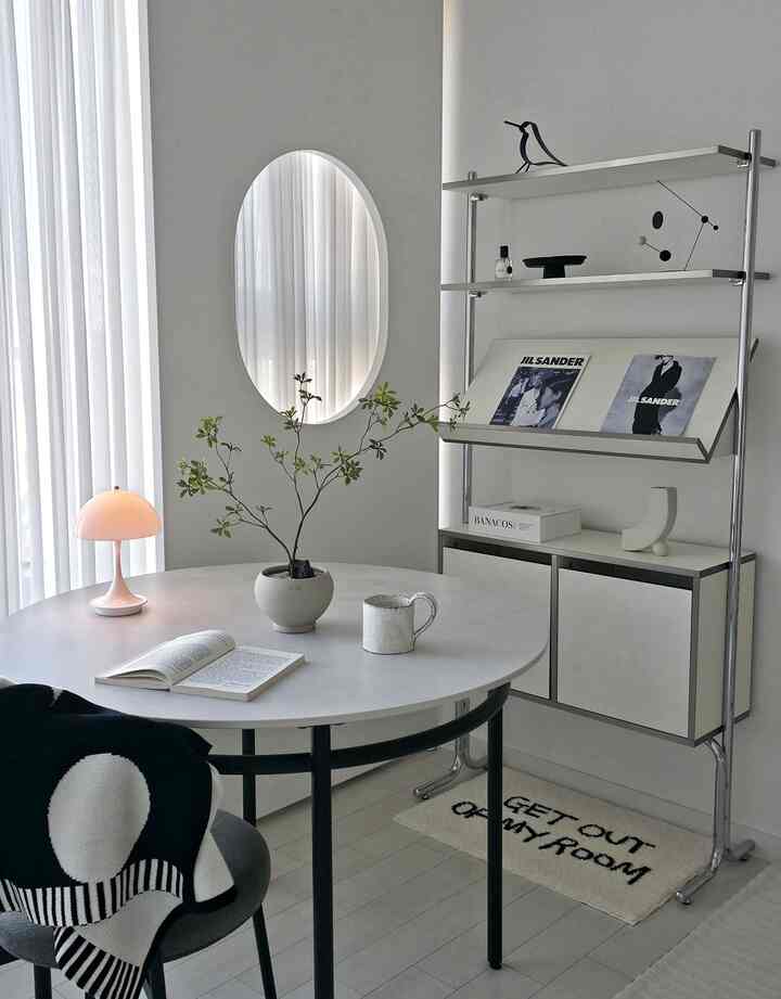 グレー サンド セラミック オブジェ 花瓶 Cを使ったコーディネート 1