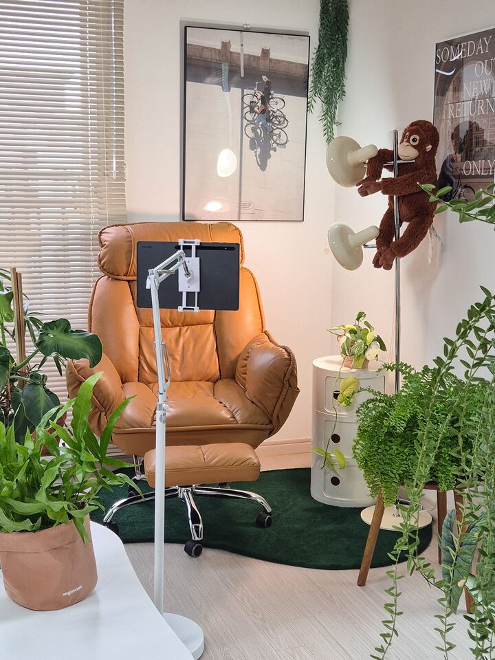 short form carousel card thumbnail