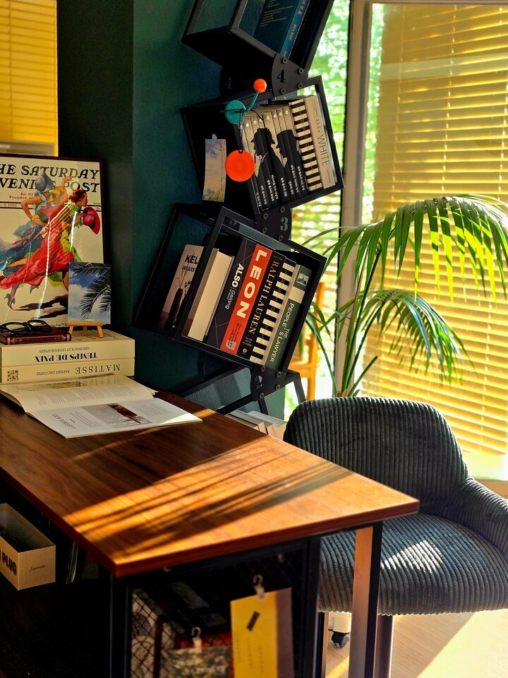 short form carousel card thumbnail