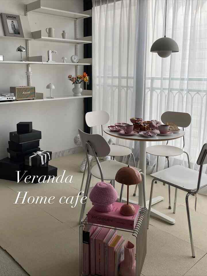  #홈브런치 #프렌치토스트 #브런치 #홈카페 #홈테이블 #베란다카페 #르크루제 #lecreuset