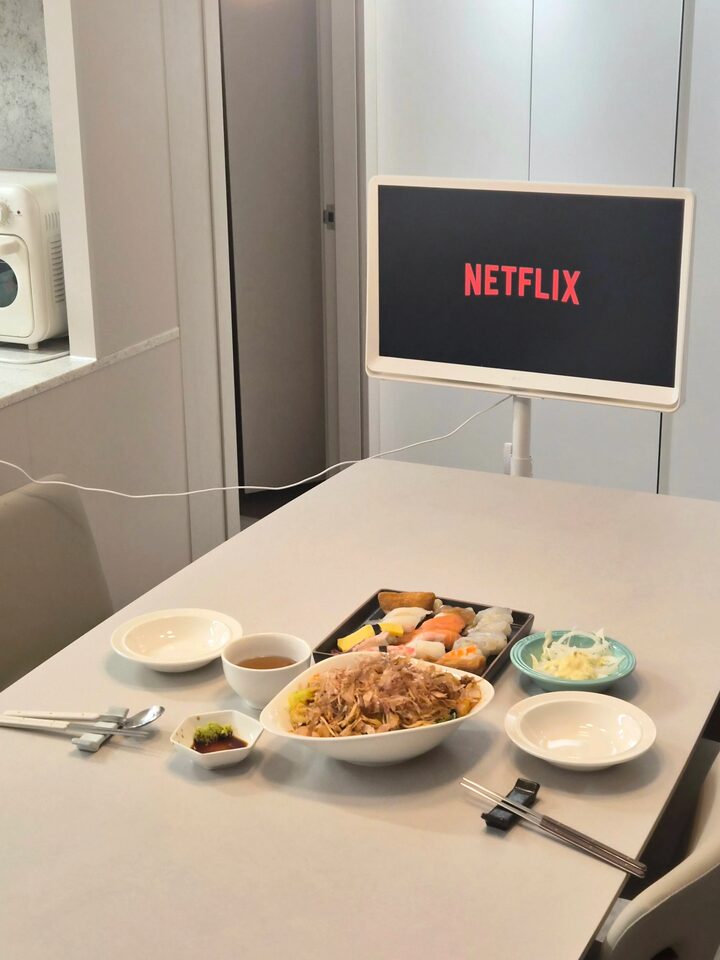 short form carousel card thumbnail