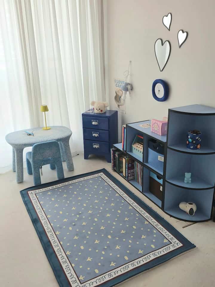 Mushroom 紐付き ペンダントライト ブルーを使ったコーディネート 3