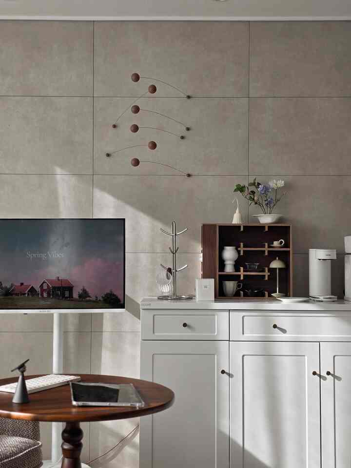 様々なオブゼロ空間を飾る楽しみに陥った最近
花瓶、調和、モービル、照明など様々な小物が本当に多いですが、
最近キャンドルの魅力に陥っています。

以前はキャンドルの種類があまりなかったようです。
久しぶりに見てみると、さまざまな形が本当に増えました。
これはキャンドルだと？欲しいものがたくさんありました。

その中で、私が今回選んだキャンドルはベルのようなキャンドルです。
そのディテールな外観が見えるたびにとてもきれいです。
どんな空間に置いてもよく調和して位置が悩んでいました。

6つの香りの中で選ぶことができます。
プレゼント用にも本当にいいと思います！ 

＃リビングルームインテリア