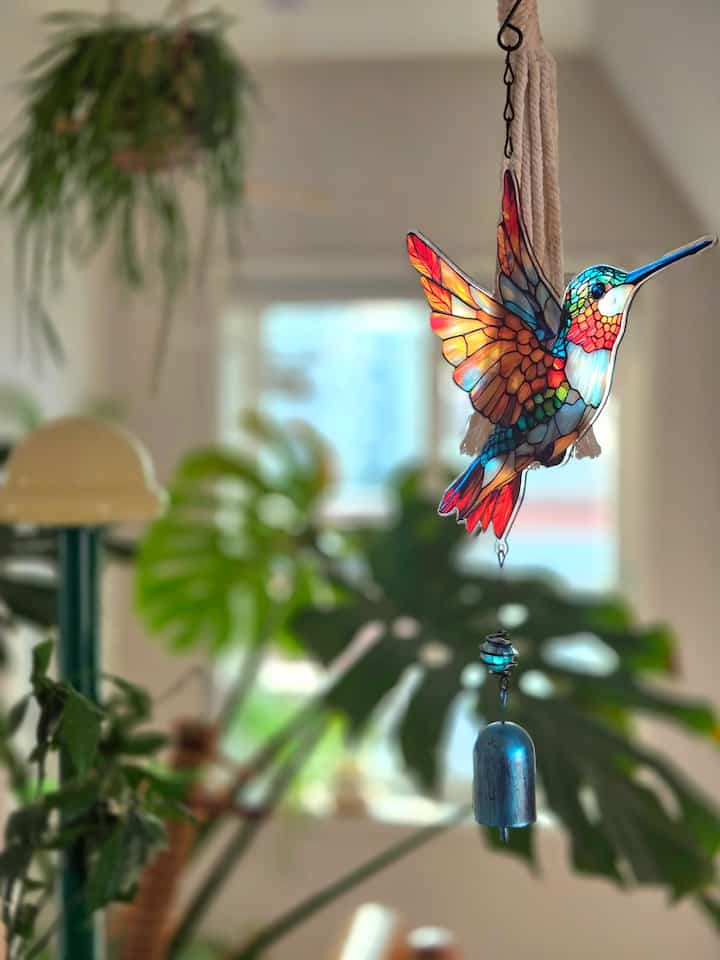 ＃コンスープキーロックハウス＃インテリアノウハウ 

植物一本で始まった私の庭
緑が増えるのは一瞬です。 

インテリアノウハウ？
ワークルームと遊び場 
植物。という一つのテーマで 
自分だけの庭を作ったんですよ🌳 
。
。
。
。
＃マキシマリストのミニマルライフ＃FTC記録＃空間記録 
#homesweethome #複層 #二階建て #複層インテリア 
＃プランテリア＃植物インテリア＃植民地時代＃屋内庭園
＃家の装飾＃ホームスタイリング＃ホームデコ＃小物スタイリング＃ビンテージ小物