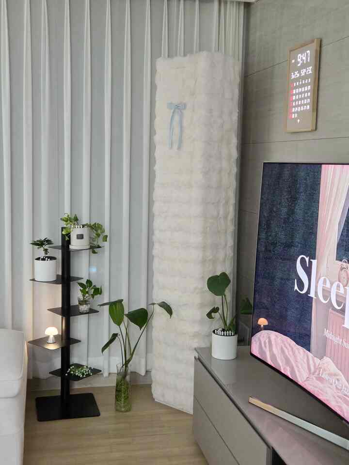 ＃インテリアノウハウ＃コンスープ記録集
我が家に貪るアイテムが多いというウールなんだ🖤
黒い植物棚があまりにもきれいだと言ってください。
同じことを注文して母親に送りました！

＃北旋盤ですが、＃植物棚として使ってもあまりきれいです🌿

＃植民地の成長＃植林日常＃植物インテリア＃プランテリア
#北旋盤インテリア #北旋盤おすすめ #北旋盤カバー #エアコンカバー
＃ベベデコ＃モンステラ＃スキン返信＃今日の庭＃
