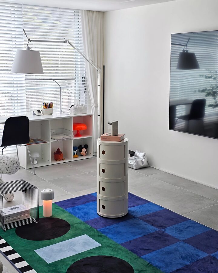 short form carousel card thumbnail