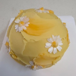 4월 7일, 언니가 만들어준 나만을 위한 생일 떡 케이크 🎂
겉에는 내가 좋아하는 백설기 !!
안에는 블루베리잼이 들어가서 진짜 맛있더라💕
앉은 자리에서 다 해치움 ヲヲヲヲヲヲヲヲヲヲヲヲ
생일 때 떡 케이크는 처음 받아봤는데 진짜 행복했어 🥰
올해도 우리 가족들이랑 모여 생일 초 불면서 소원 빌었찌🙏
우리 가족끼리 매일 이렇게 웃고 떠들면서 행복한 시간 보내는 날이 많았으면 조케따앙 💗💗
#생일 #생일케이크 #케이크 #선물 #초 #생일초 #집사 #맞팔 #소통 #반려견 #반려묘 #냥집사 #집사 #꽃 #인테리어 #소품 #오늘의집 #꾸미기 #좋아요 #백설기 #꽃병 #데코레이션 #집꾸미기 #행복 