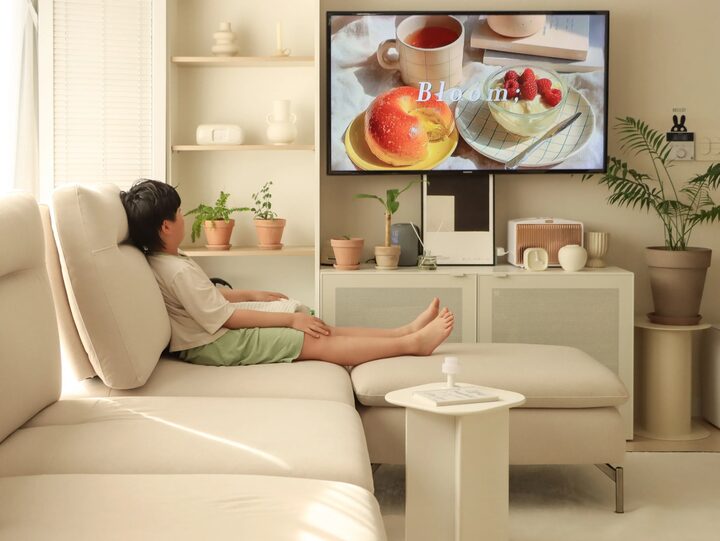 short form carousel card thumbnail