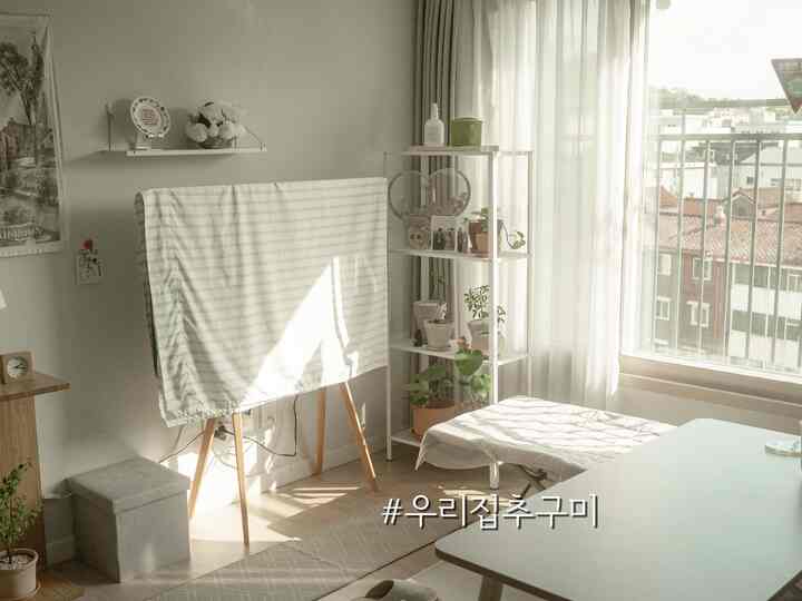 #우리집추구미 #내추럴 #비포애프터 #변천사  #집꾸미기 #홈스타일링 #거실꾸미기 #가구배치 #가전배치 #우드인테리어 #감성인테리어 #오늘의집 