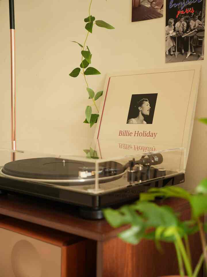 #콘수프기록집 #오늘의우리집 #턴테이블 
#デノンdp400 #데논턴테이블 #lp #lp플레이어 #lp수납장 

週末です。音楽を準備する🤗