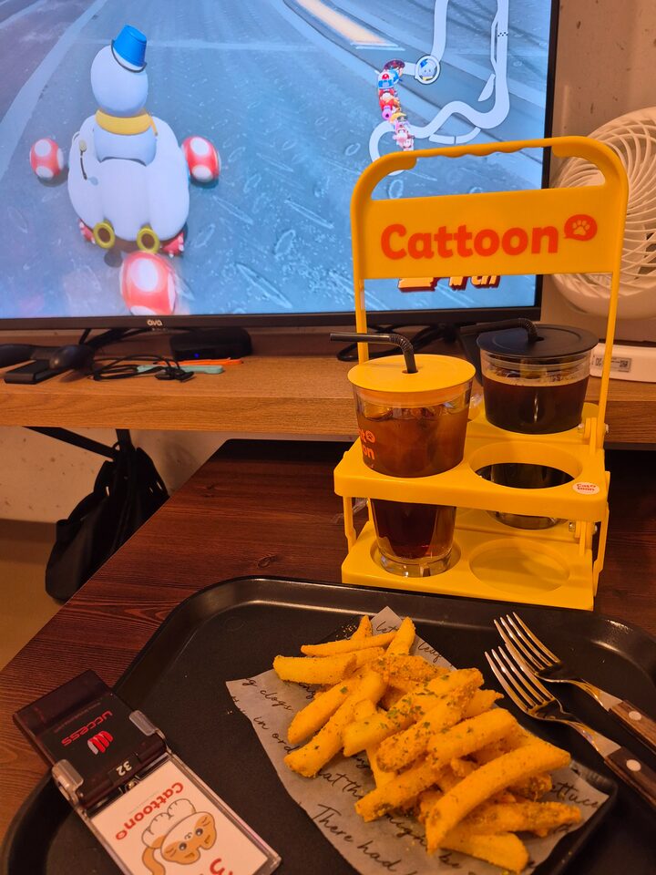 short form carousel card thumbnail