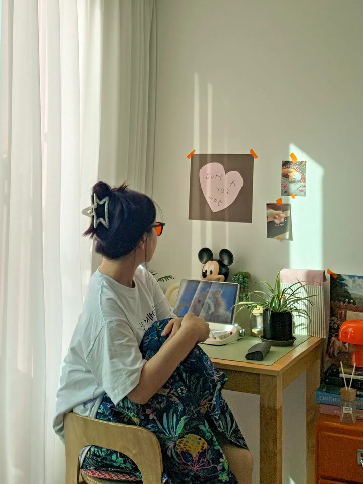 short form carousel card thumbnail